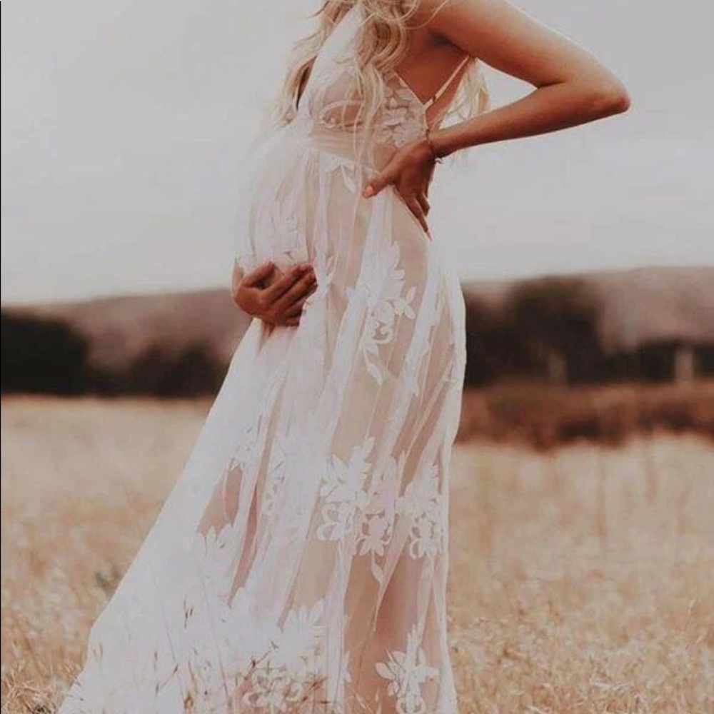 Maternity photo shoot dress